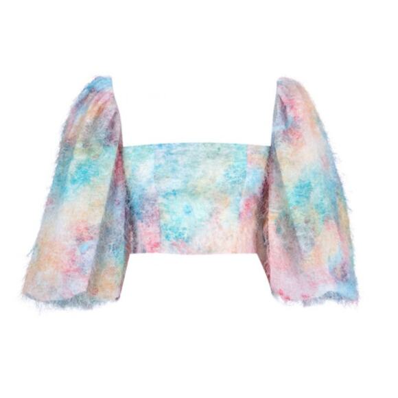 F.ILKK Tops - F.ILKK Puff Sleeve Printed Crop Top
